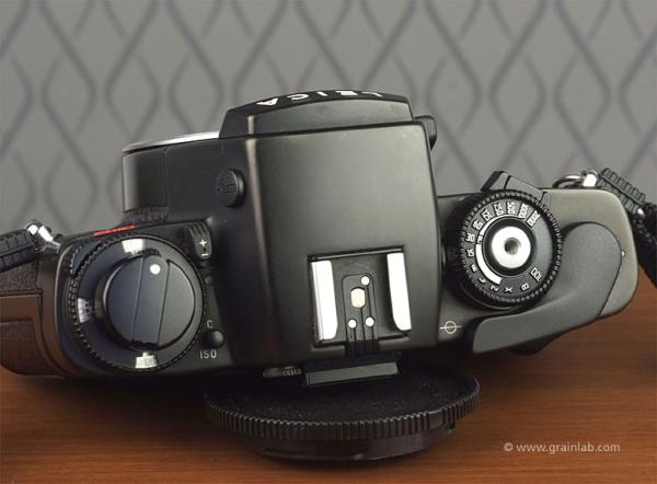Leica R5