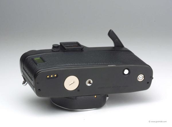 Leica R5