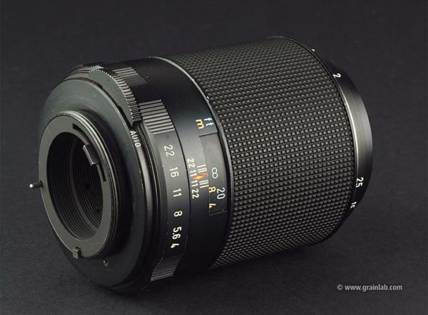 Asahi Pentax Super-Multi-Coated Macro-Takumar 100mm f/4 - M42