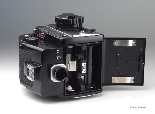 Mamiya M645 + AE Prismensucher