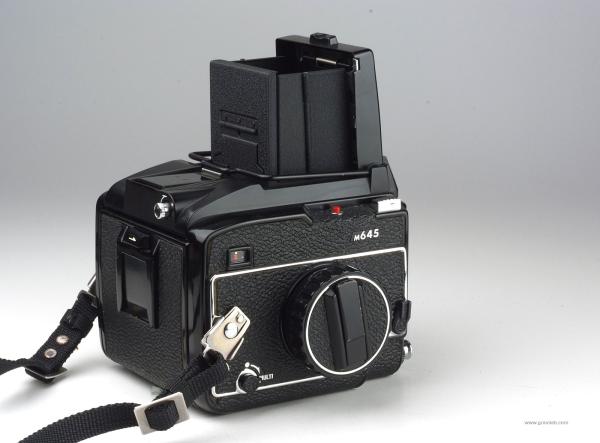 Mamiya M645 1000s + Waist Level Finder