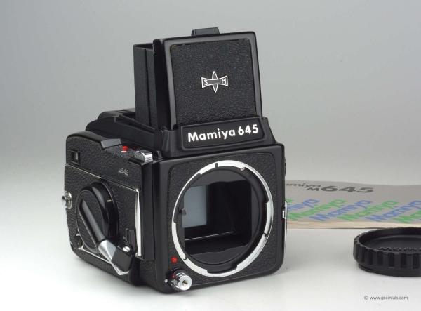 Mamiya M645 + Lichtschachtsucher