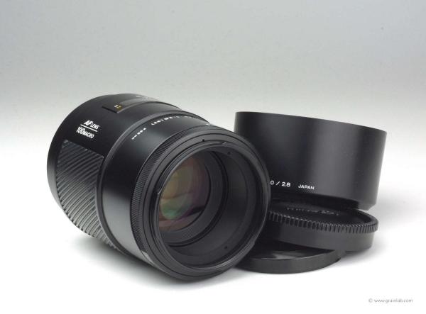 Minolta AF 100mm f/2.8 Macro