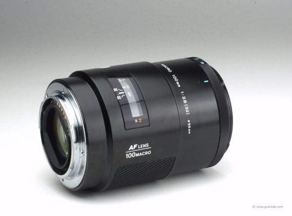 Minolta AF 100mm f/2.8 Macro