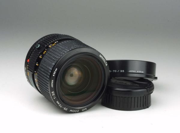 Minolta MD 35-70mm f/3.5 Macro