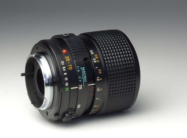 Minolta MD 35-70mm f/3.5 Macro