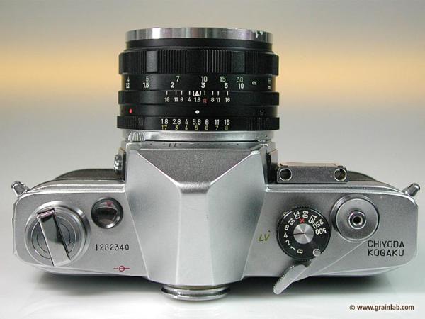 Minolta SR-1 mit 1.8/55mm Auto Rokkor