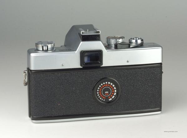 Minolta SRT-101 + MC 1.7/55mm