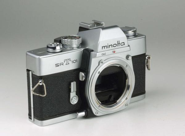 Minolta SRT-101