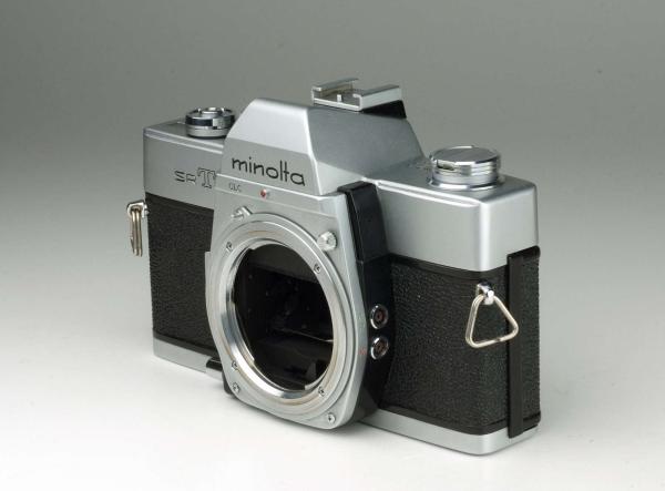 Minolta SRT-101