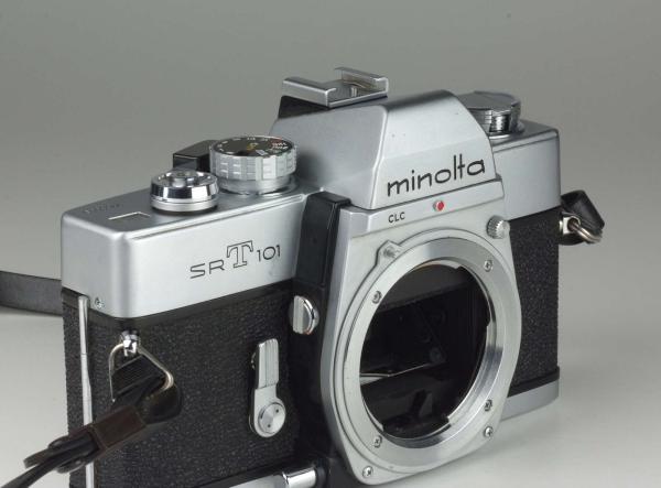 Minolta SRT-101