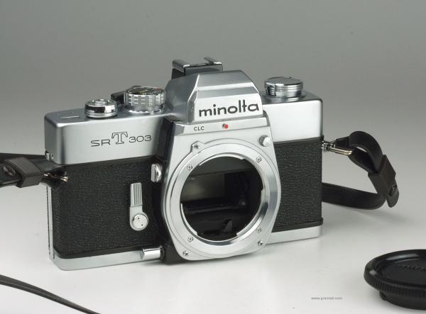 Minolta SRT-303