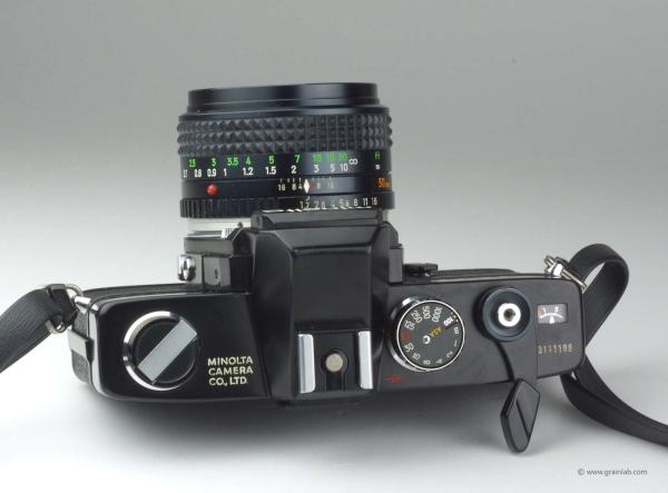 Minolta SRT-303 black + MC 1.7/50mm