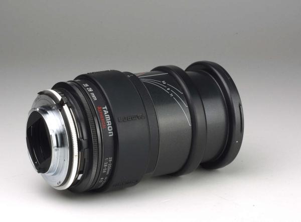 Tamron 28-200mm f/3.8-5.6 Adaptall-2 - Minolta MD