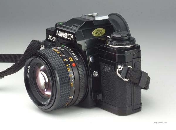 Minolta X-700 + MD 1.4/50mm