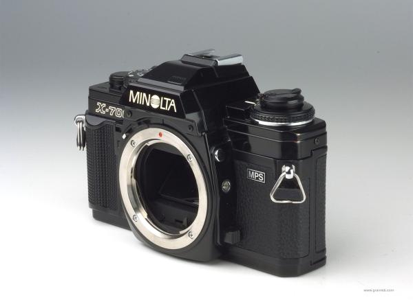 Minolta X-700