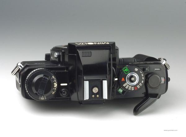 Minolta X-700