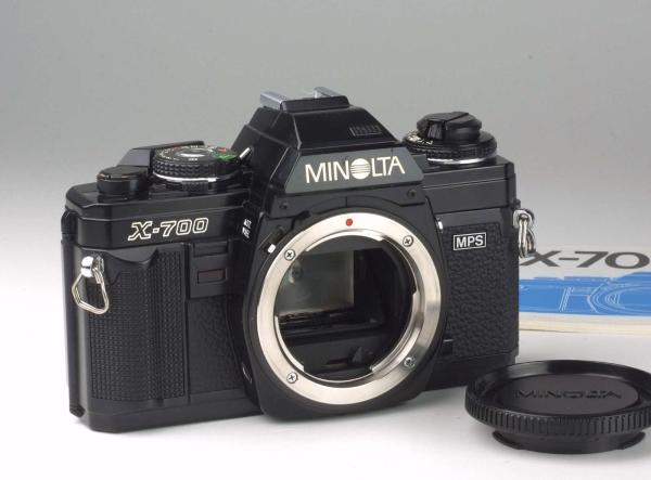 Minolta X-700