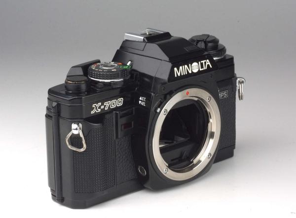 Minolta X-700