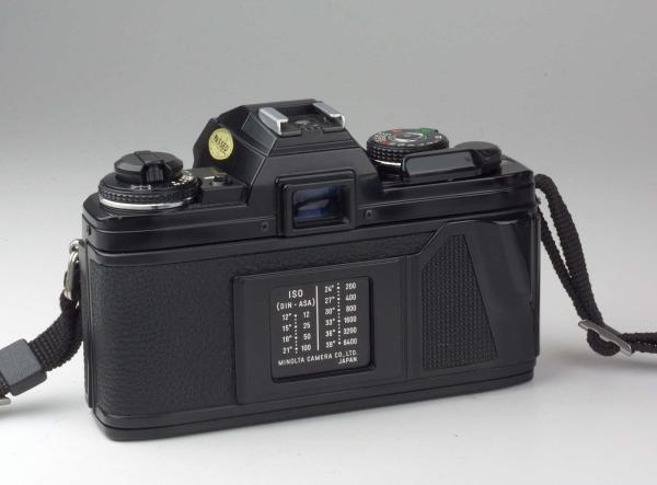 Minolta X-700