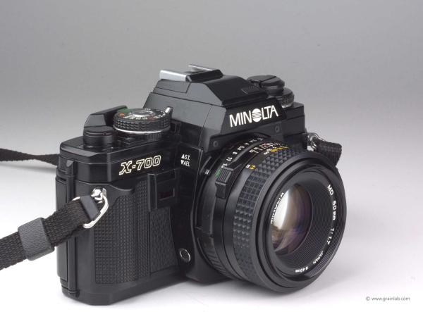 Minolta X-700 + MD 1.7/50mm