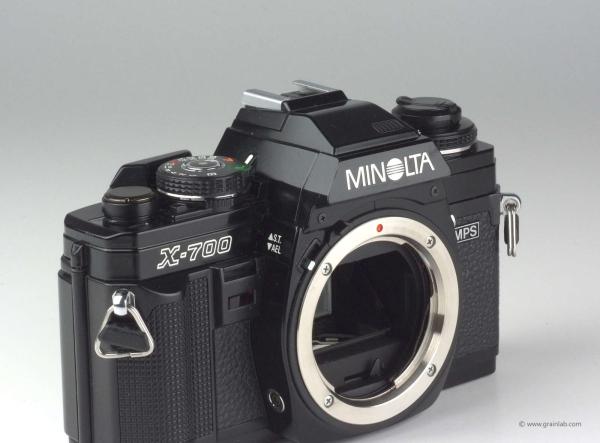 Minolta X-700