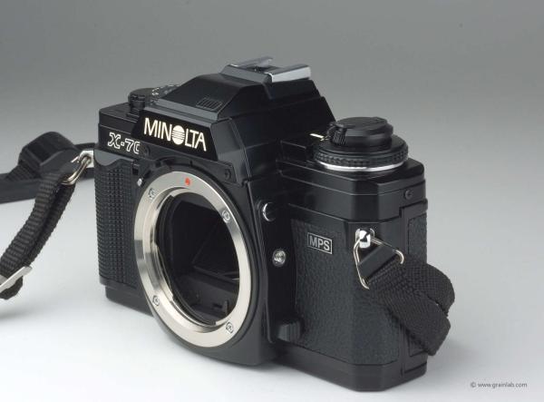 Minolta X-700