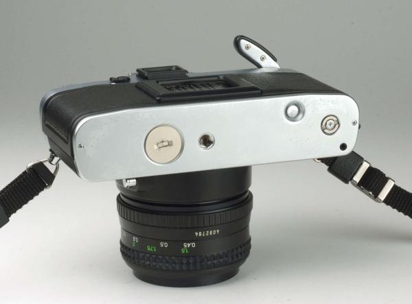 Minolta XD-7 + MD 1.4/50mm