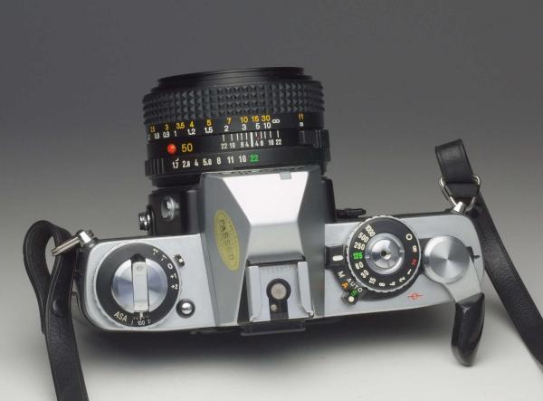 Minolta XD-7 + MD 1.7/50mm