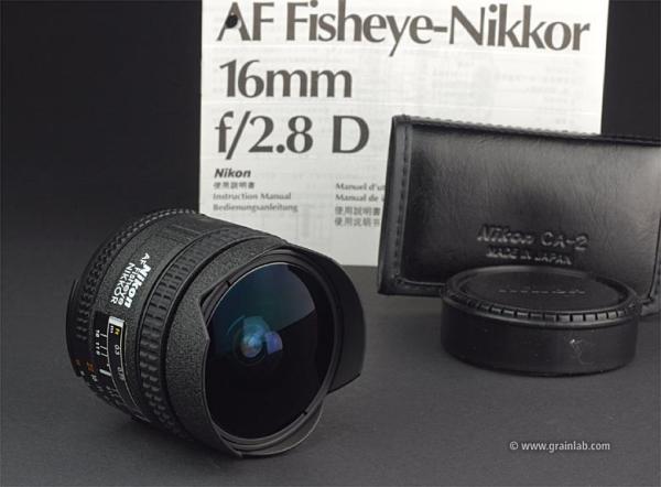 Nikon AF Fisheye-Nikkor 16mm f/2.8 D