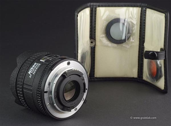 Nikon AF Fisheye-Nikkor 16mm f/2.8 D
