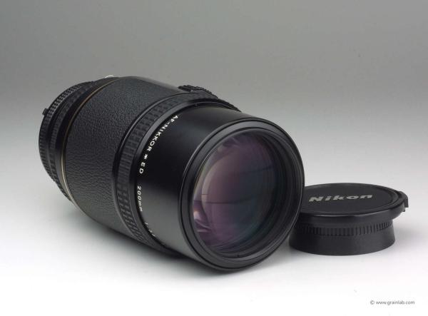 Nikon AF Nikkor ED 200mm f/3.5