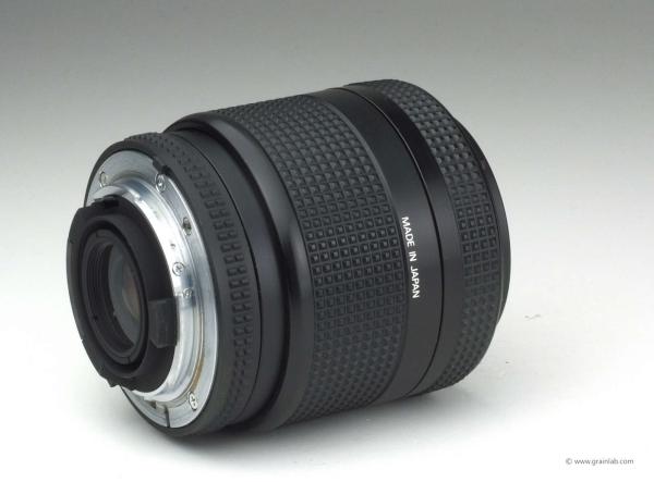 Nikon AF Nikkor 35-105mm f/3.5-4.5 D