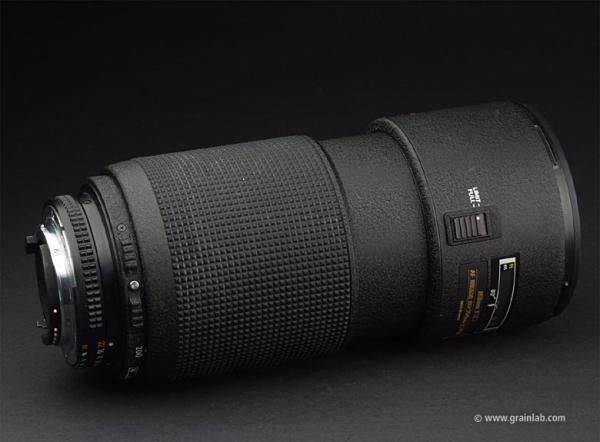 Nikon ED AF Nikkor 80-200mm f/2.8 D