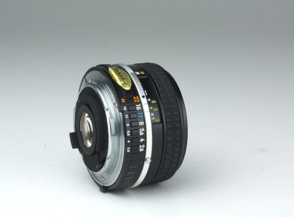 Nikon Series E 28mm f/2.8 AiS