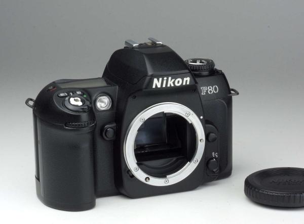 Nikon F80