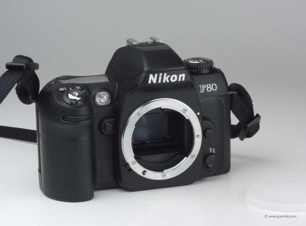 Nikon F80