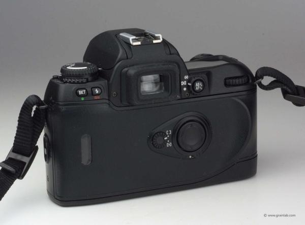 Nikon F80