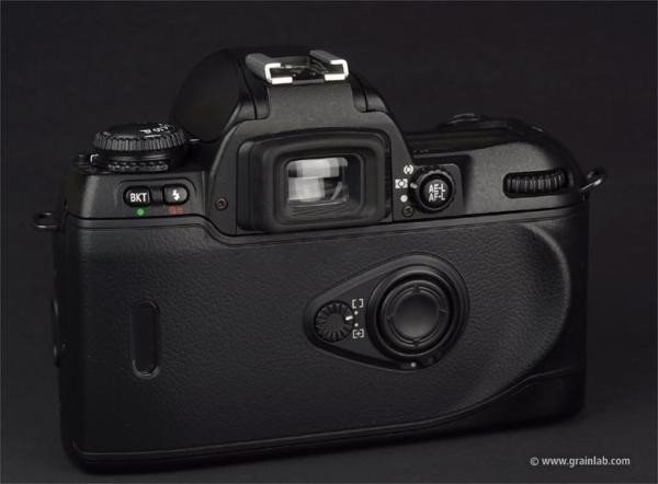Nikon F80