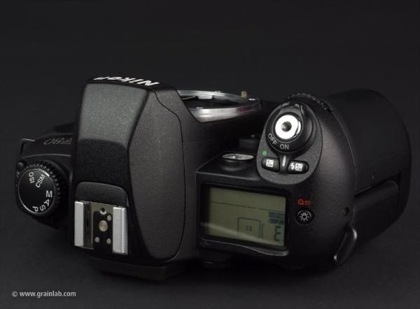Nikon F80