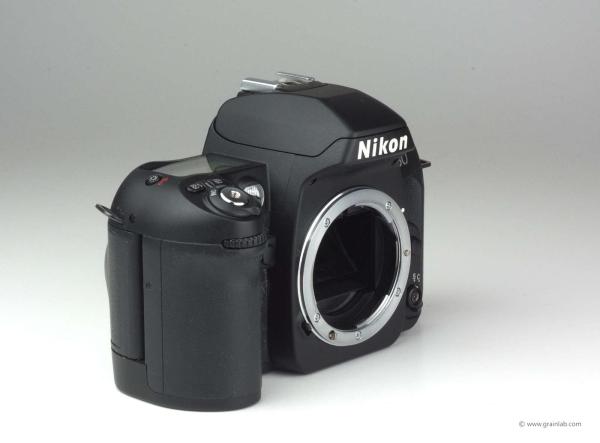 Nikon F80s