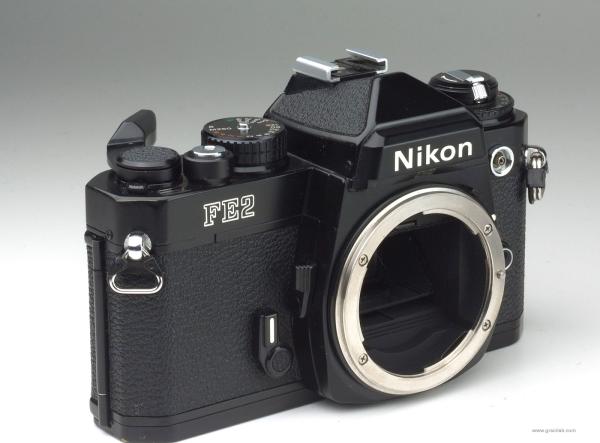 Nikon FE2 black
