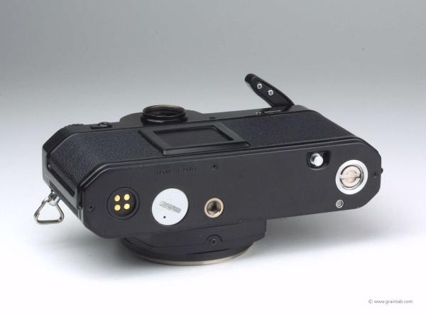 Nikon FE black