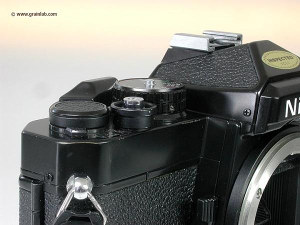 Nikon FE black