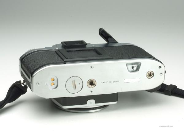Nikon FG