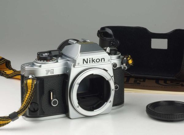 Nikon FG