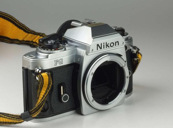 Nikon FG