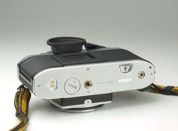 Nikon FG