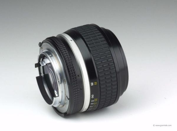 Nikon Nikkor 50mm f/1.2 AiS