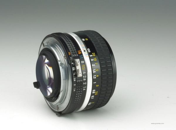 Nikon Nikkor 50mm f/1.4 AIS